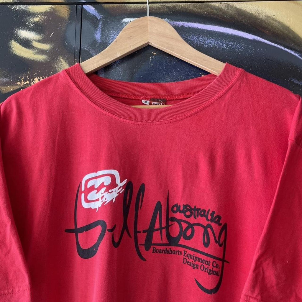 Y2K Billabong Handstyle Logo Tee