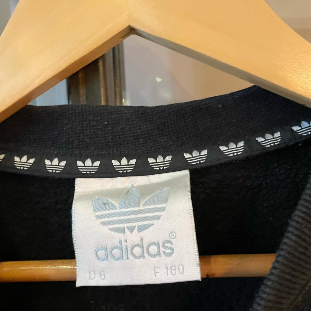 SWT547BR - Vintage Retro Essential Black Adidas Crewneck Jumper Sweatshirt with centre print logo #90s #sportswear #essential #y2k #adidas