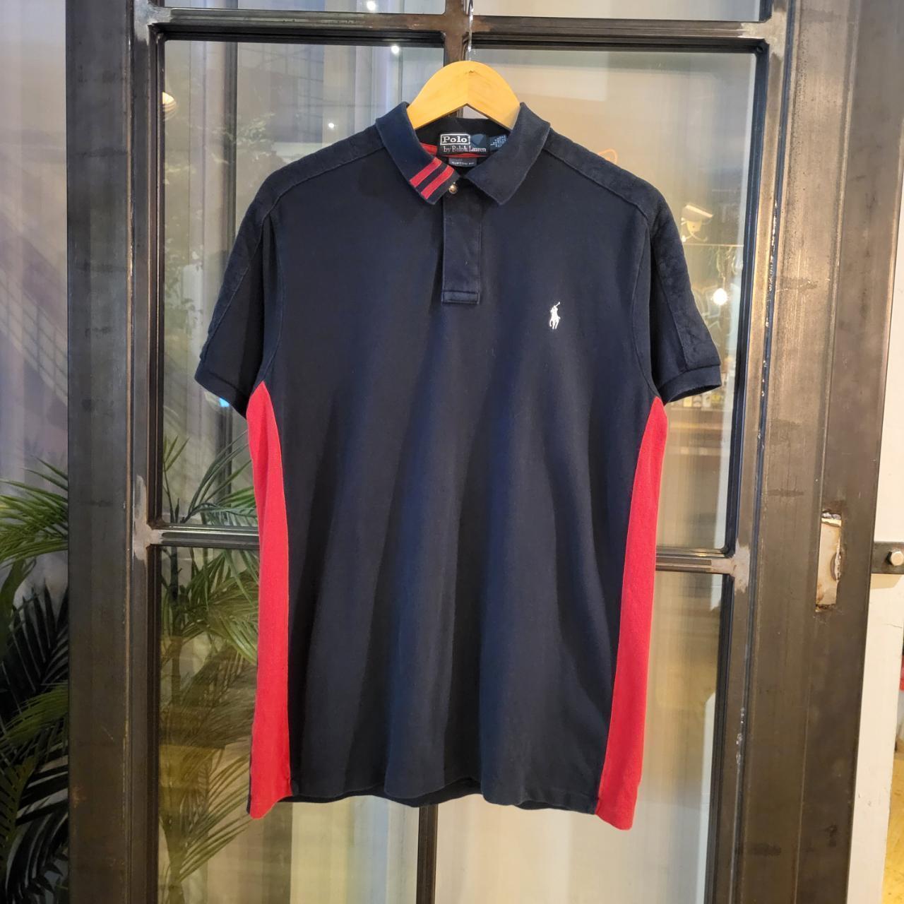 POL196 - Vintage Ralph Lauren Navy Polo Shirt Short Sleeve collared button and Zip up top with side red stripe #Y2K #preppy #chiefkeef #golf #oldmoney