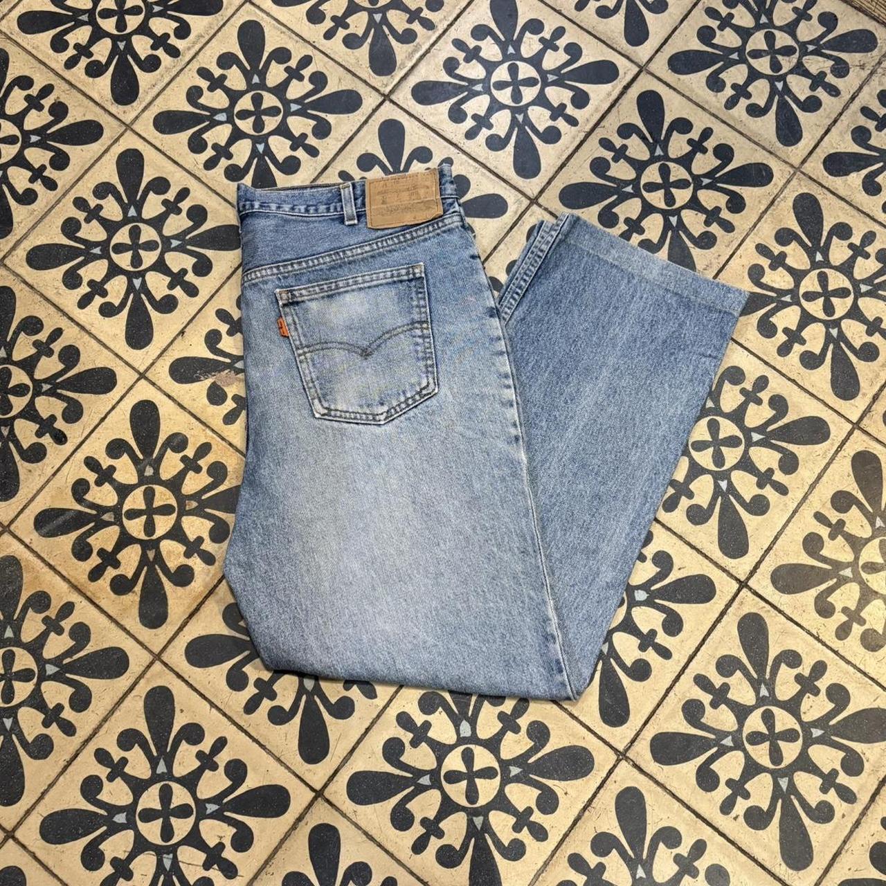 BR2401DD-F - Vintage retro essential  Levi's 501 Light Blue Wash Denim Jeans Trousers pants #denim #straightlef #levis #levis501 #lightwash