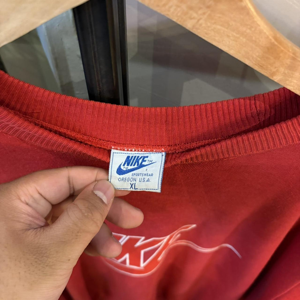 Vintage Retro Essential Red 80s / 90s Nike Crewneck Jumper Sweatshirt with print logo #90s #sportswear #essential #80s #nike