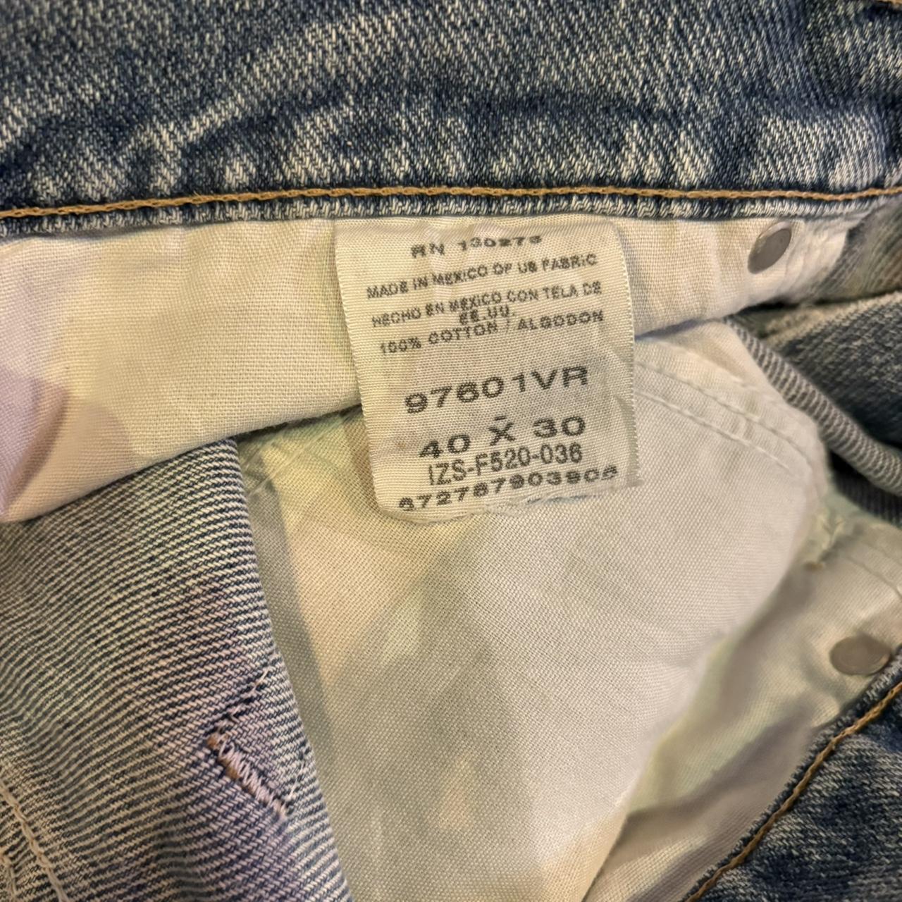 JRT140 - Vintage Retro Essential Wrangler Blue Wash Denim Shorts Jorts with detailed patch Logo workwear #hiphop #90s #jorts #skater #wrangler