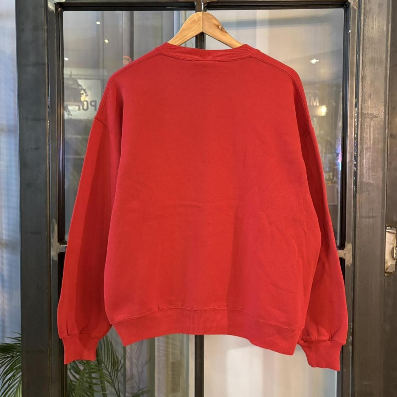 SWT685F - Vintage Retro Essential MLB Louisville Cardinals Baseball Red Crewneck Jumper Sweatshirt with print logo #90s #louisville #baseball #cardinals #mlb