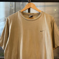 VIN3108N-F - Vintage Retro Essential Beige 2000’s Nike Top Tee T-shirt #swoosh #nike #y2k #essential #basic