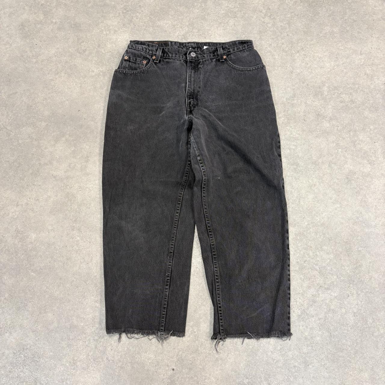 BR2701FG-U - Vintage retro essential Levi’s 550 Relaxed Cropped Raw Hem Black Wash Denim Jeans Trousers pants #denim #cropped #levis #levis550 #relaxed