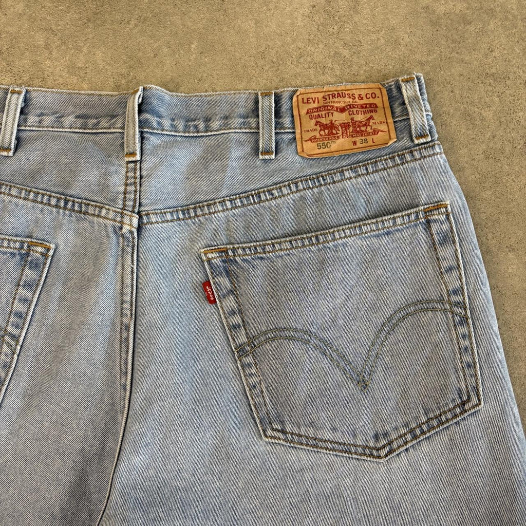 Vintage Levi’s 550 Jorts Mens 38”Light Blue Wash Denim Jean Shorts Baggy Wide Leg Skate Surf Hip Hop 00s Y2K