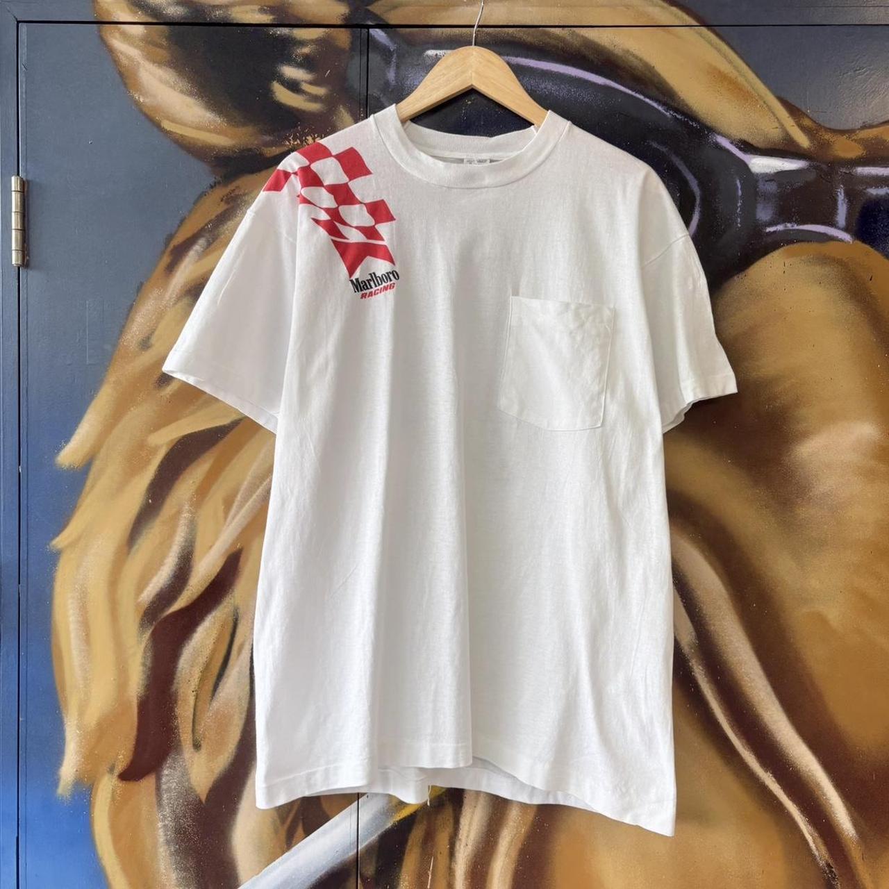 CDF0310Bi-U - Vintage Retro Essential Marlboro Racing Motorsports Racing Team Race Car Motorsports Graphic Print Single Stitch Top Tee T-shirt #90s #graphic #marlboro #motorsports #racing
