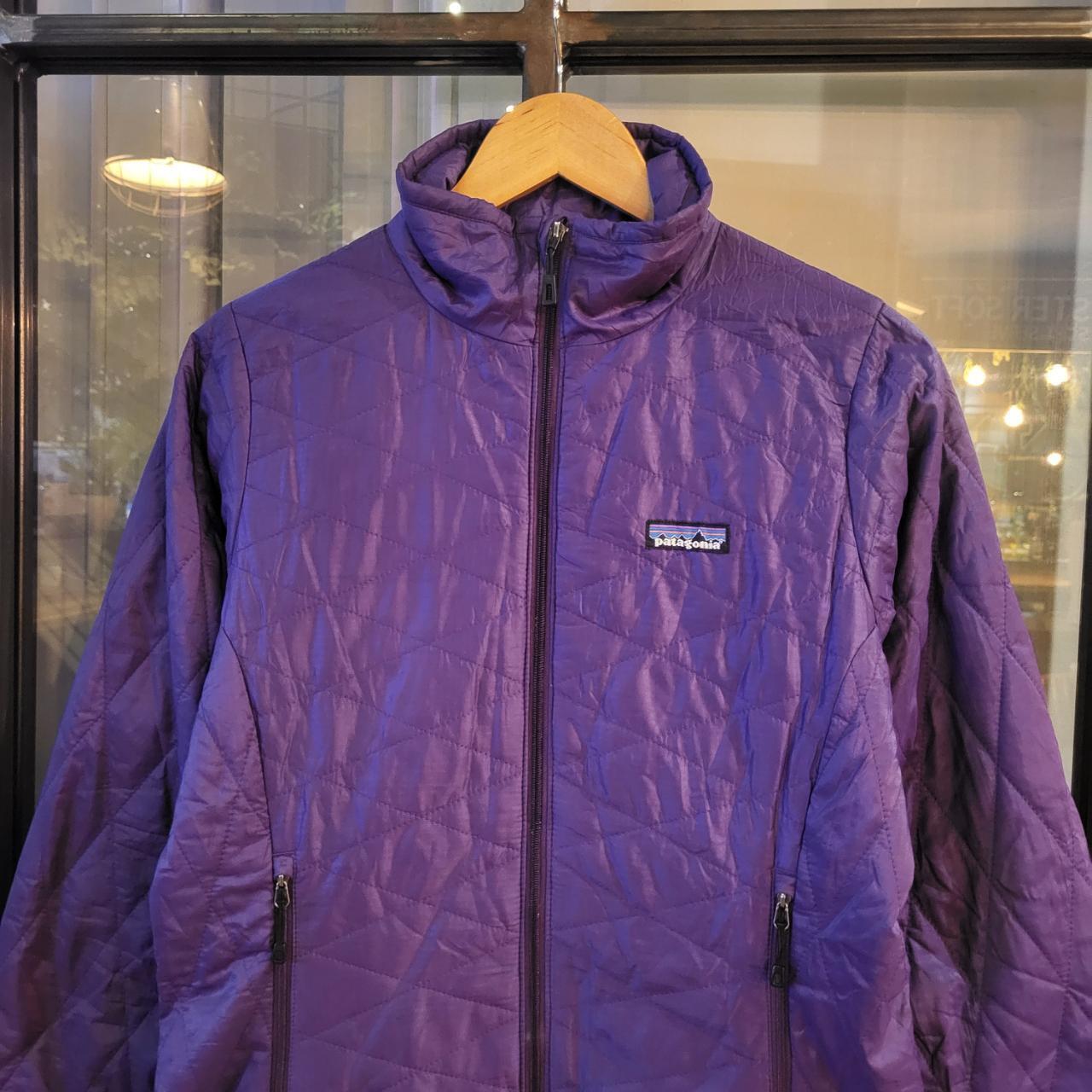 WDB005 - Vintage Retro Patagonia Purple Essential Quilted Padded Puffer Lightweight Full zip up Coat Jacket #climbing #outdoors #patagonia #gorpcore #expedition