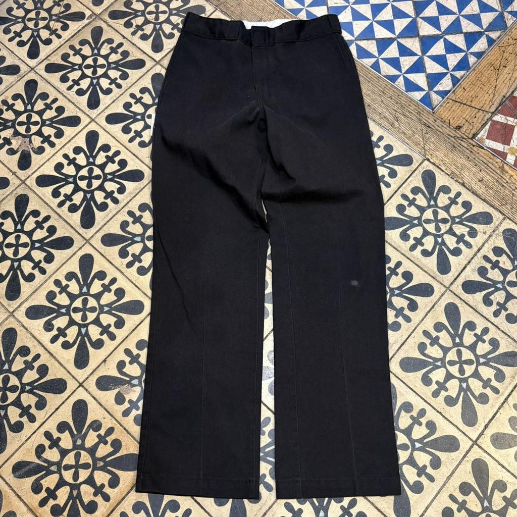 BR1011CD-P - Vintage retro essential Black Dickies 874 Straight Leg Trousers pants casual workwear #skater #utility #workwear #straightleg #dickies