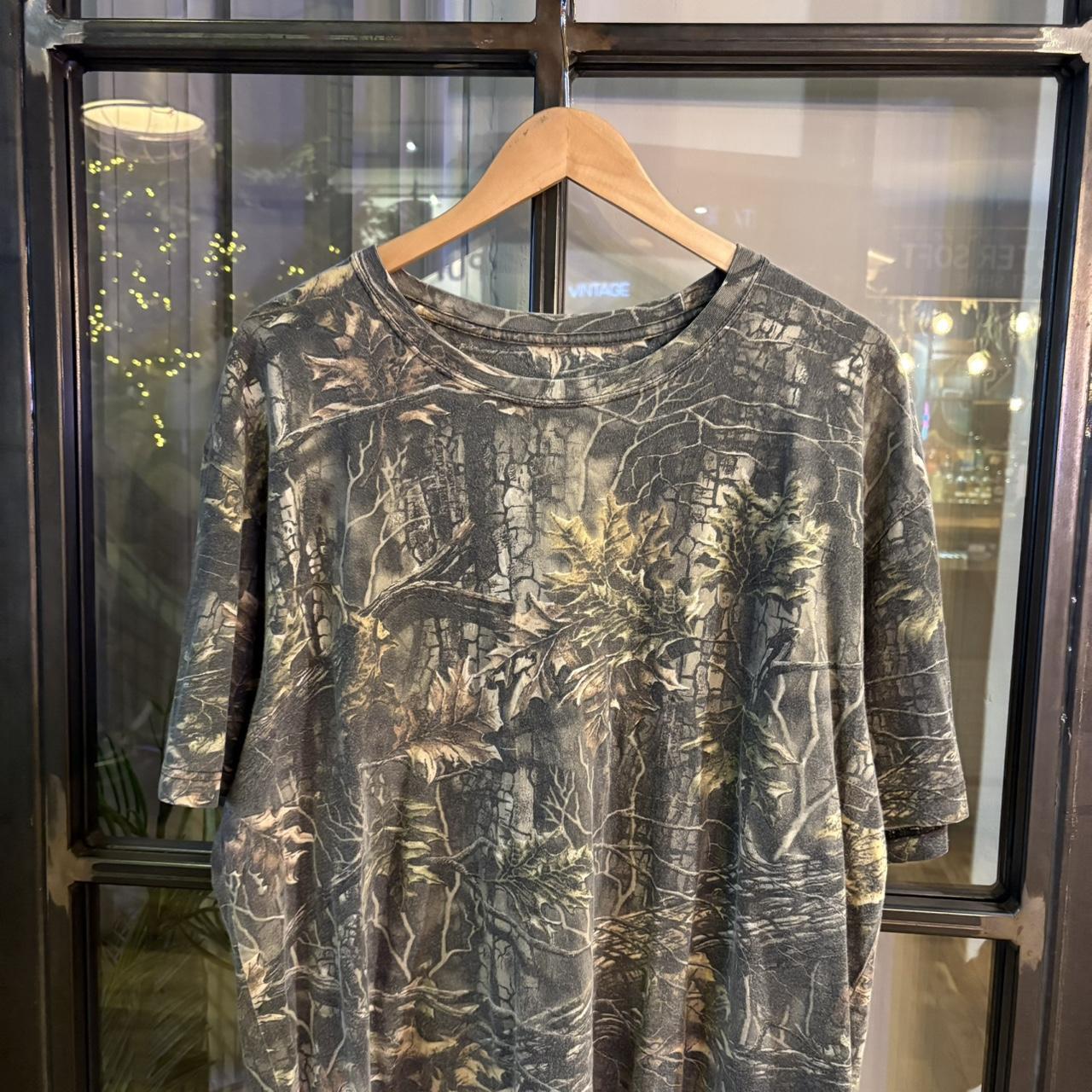 RTT246 - Vintage Retro essential adult mens RealTree Camouflage Khaki Green Brown Field Hunting graphic print Top T-Shirt Tee #realtree #camo #utility #hunting