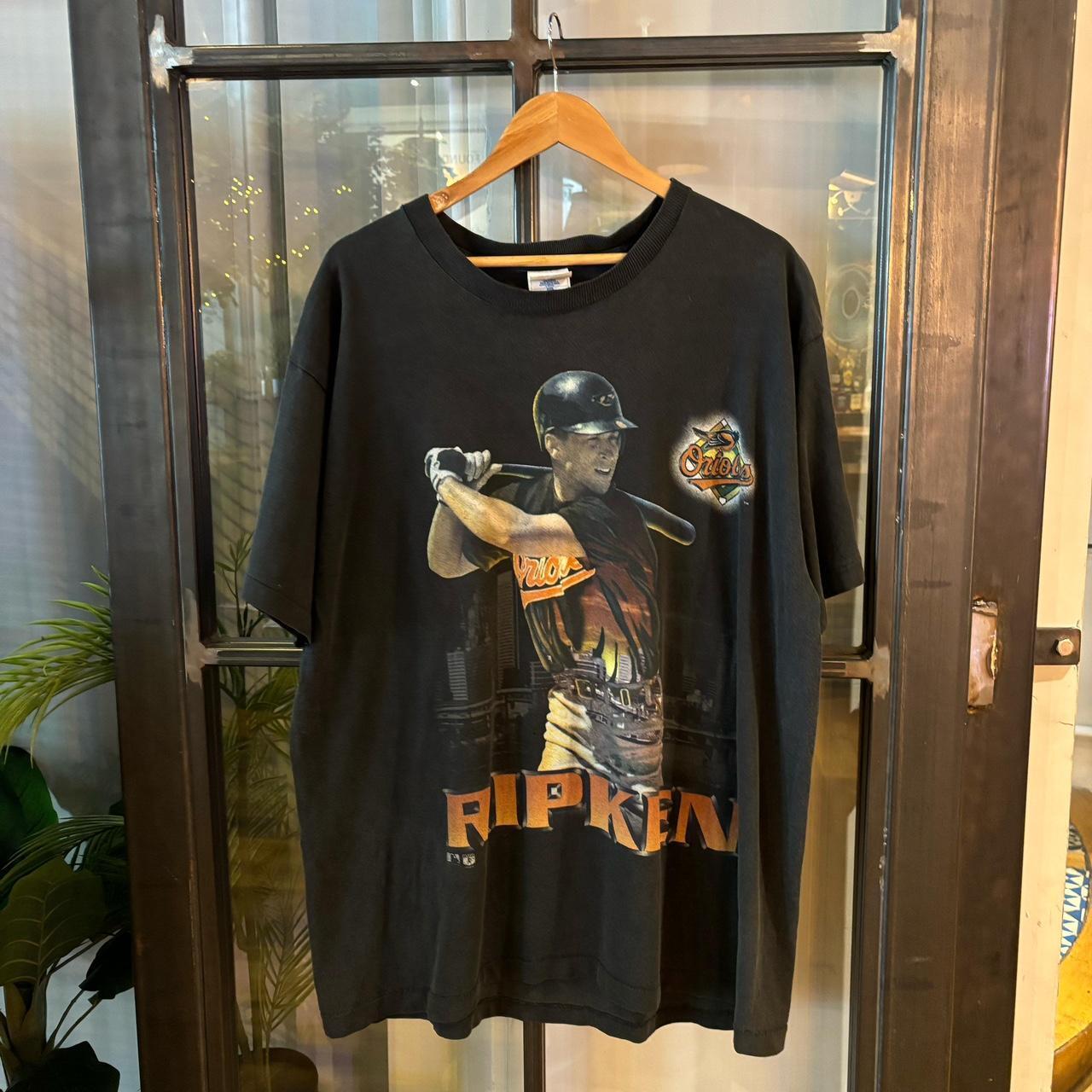 TEE69P1 - Vintage Retro Essential Black MLB Cal Ripken Baltimore Orioles Single Stitch Graphic Print Top Tee T-shirt #90s #graphic #top #essential #basic