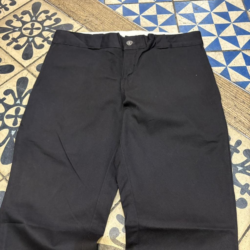 BR1011DI-F - Vintage retro essential Black Dickies Skinny Straight Leg Trousers pants casual workwear #skater #utility #workwear #straightleg #dickies
