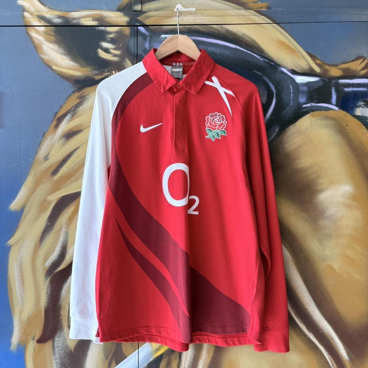 VIN1403B-U - Vintage Retro Essential Nike O2 England 2007-09 Away Collared Rugby Union Longsleeve Jersey Shirt top with embroidered Rose, England Flag and Swoosh logo and printed sponsorships #sportswear #rugby #o2 #jersey #england