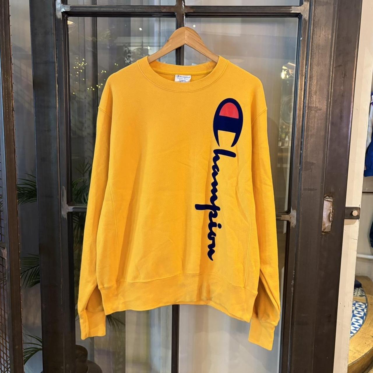 SWT612BR - Vintage Retro Essential Yellow Champion Crewneck Jumper Sweatshirt with vertical felt sciprt logo #90s #sportswear #essential #y2k #champion