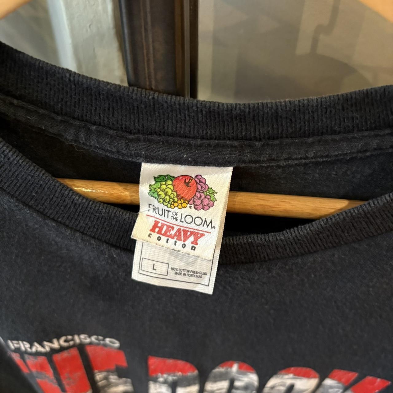 0225I15F - Vintage Retro Essential Black San Francisco The Rock Alcatraz Island Graphic Print Top Tee T-shirt #90s #graphic # #alcatraz #therock #sanfran