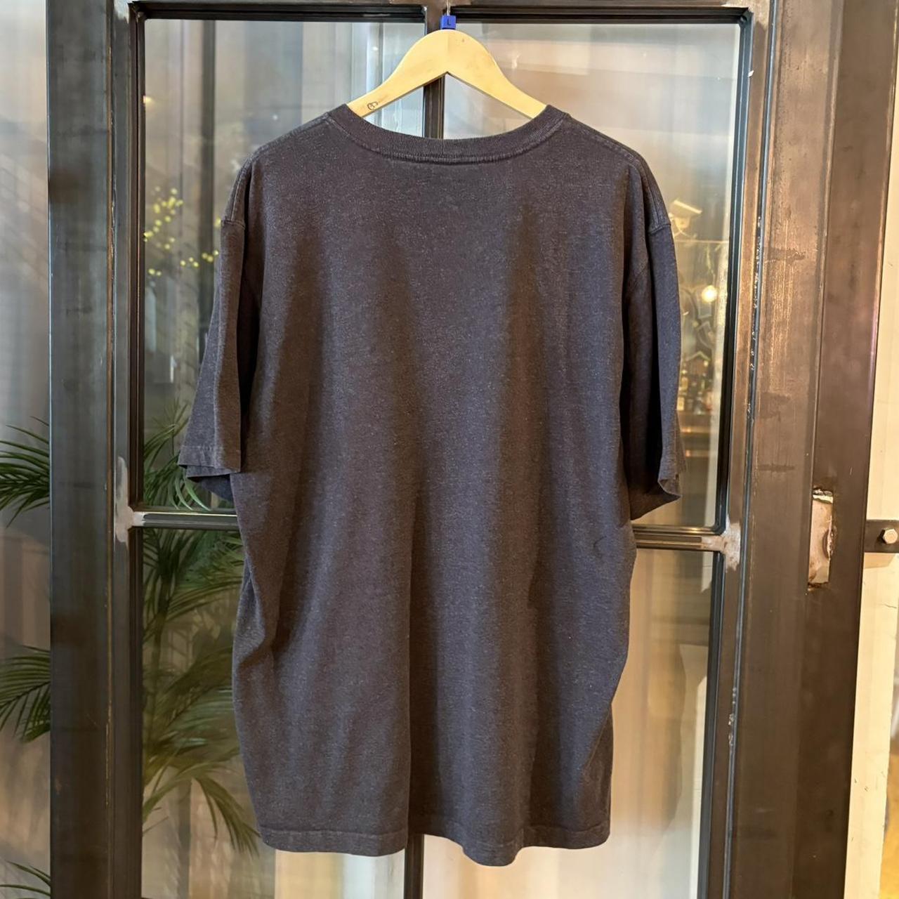 TEE508F - Vintage Retro Essential Dark Grey Carhartt Pocket Genrac Graphic Print Top Tee T-shirt with embroidered patch logo #skater #workwear #carhartt #y2k #pockettee