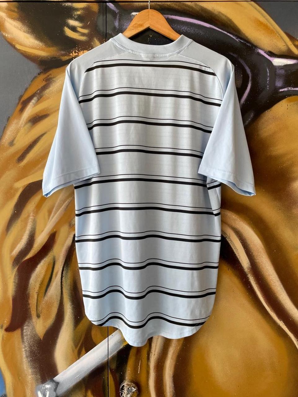 2000’s Nike Centre Swoosh Stripe Tee