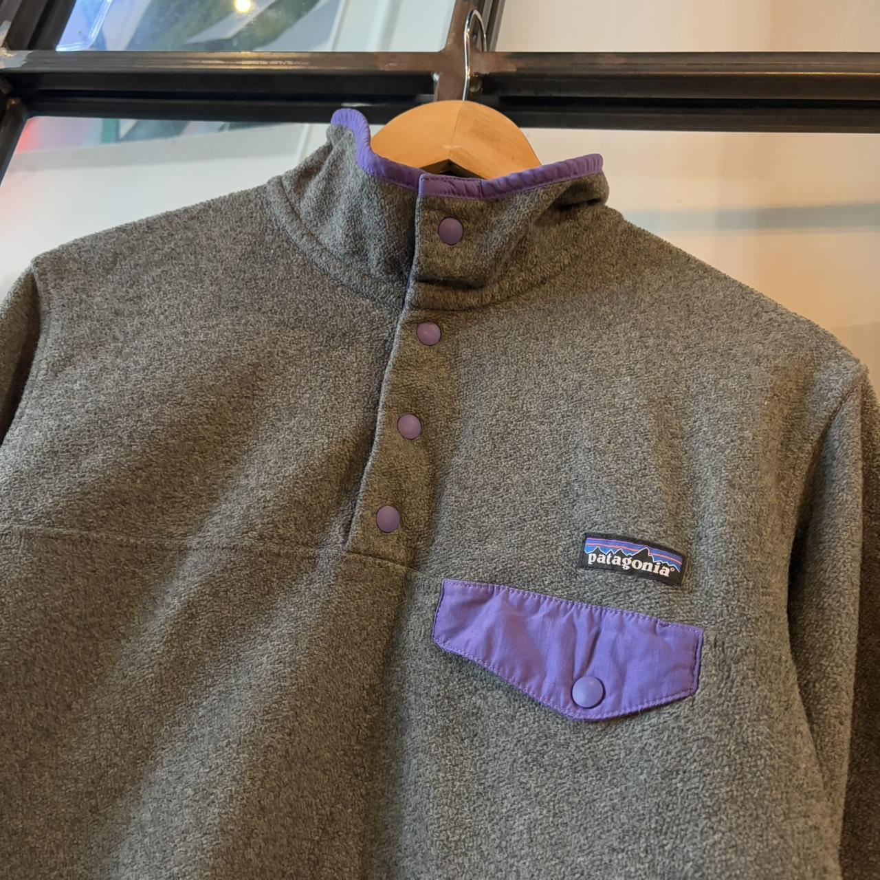 0325C82UF - Vintage retro essential Grey Patagonia Synchilla  1/4 button up outdoor sweatshirt fleece jacket #pullover #patagonia #expedition #hike #gorpcore