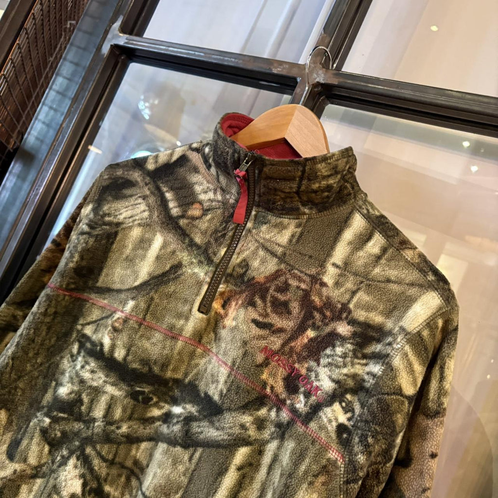 RTB083BR - Vintage Retro essential RealTree Camouflage Khaki Green Brown Field Hunting graphic print 1/4 zip Sweatshirt Fleece #camo #utility #realtree #hunting