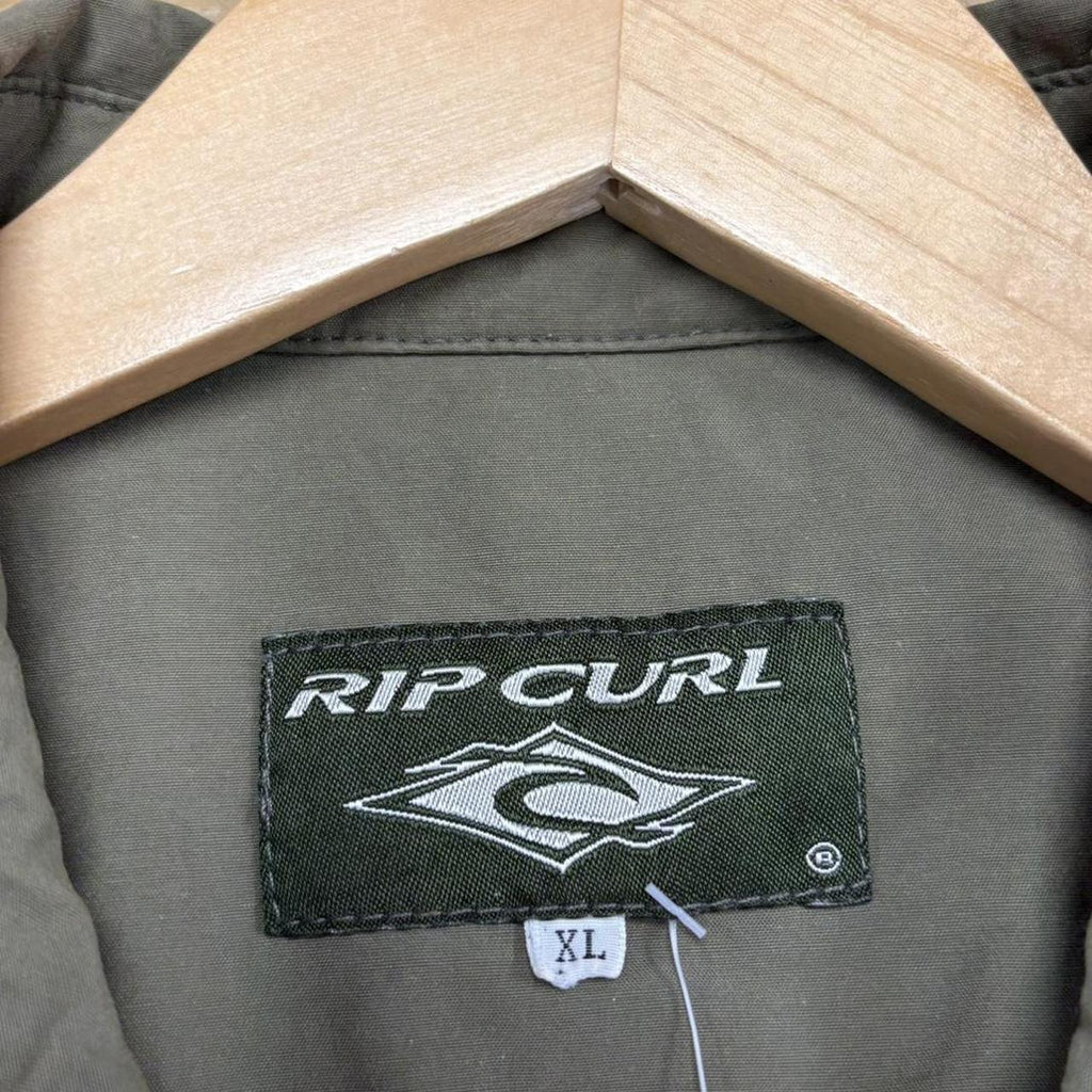 MES2811N-U - Vintage Retro Essential Green Ripcurl Surfer Button Up Collared jacket #surfer #skater #y2k #ripcurl #jacket