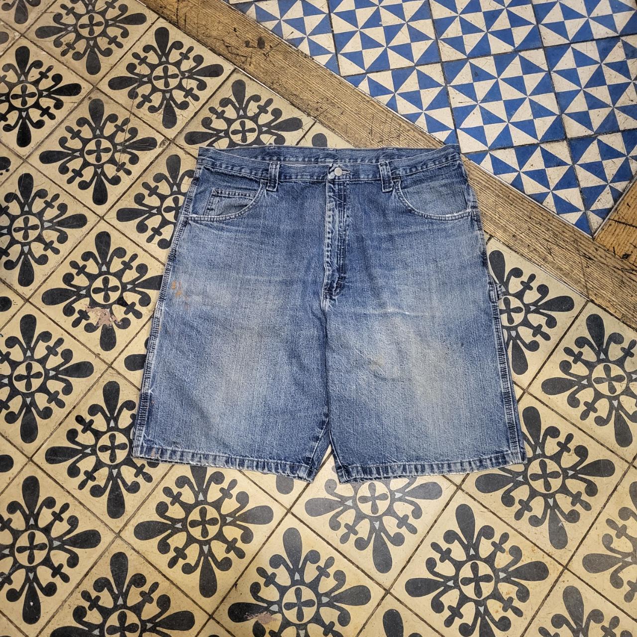 JRT5022 - Vintage Retro Blue Wash Denim Shorts Jorts with detailed embroidered patch Logo carpenter workwear #hiphop #carpenter #jorts #y2k #skater