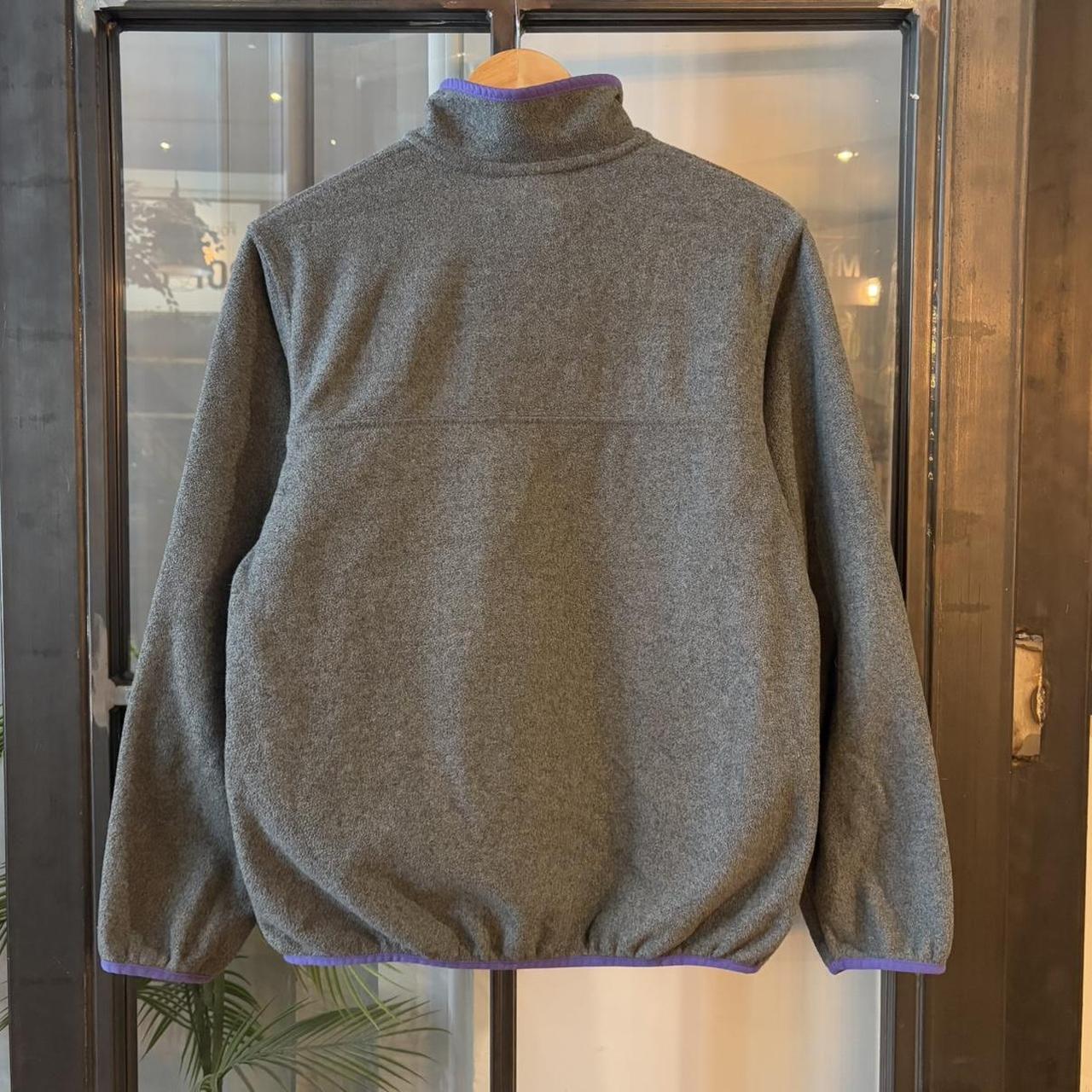 0325C82UF - Vintage retro essential Grey Patagonia Synchilla  1/4 button up outdoor sweatshirt fleece jacket #pullover #patagonia #expedition #hike #gorpcore