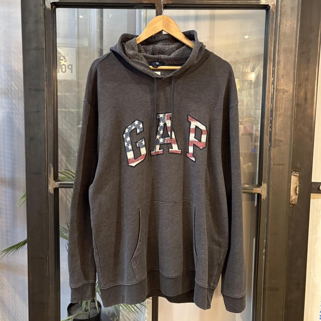 Vintage Retro Essential Dark Grey Gap America. Sweatshirt Hoodie with embroidered patch logo #90s #sportswear #essential #gap #y2k