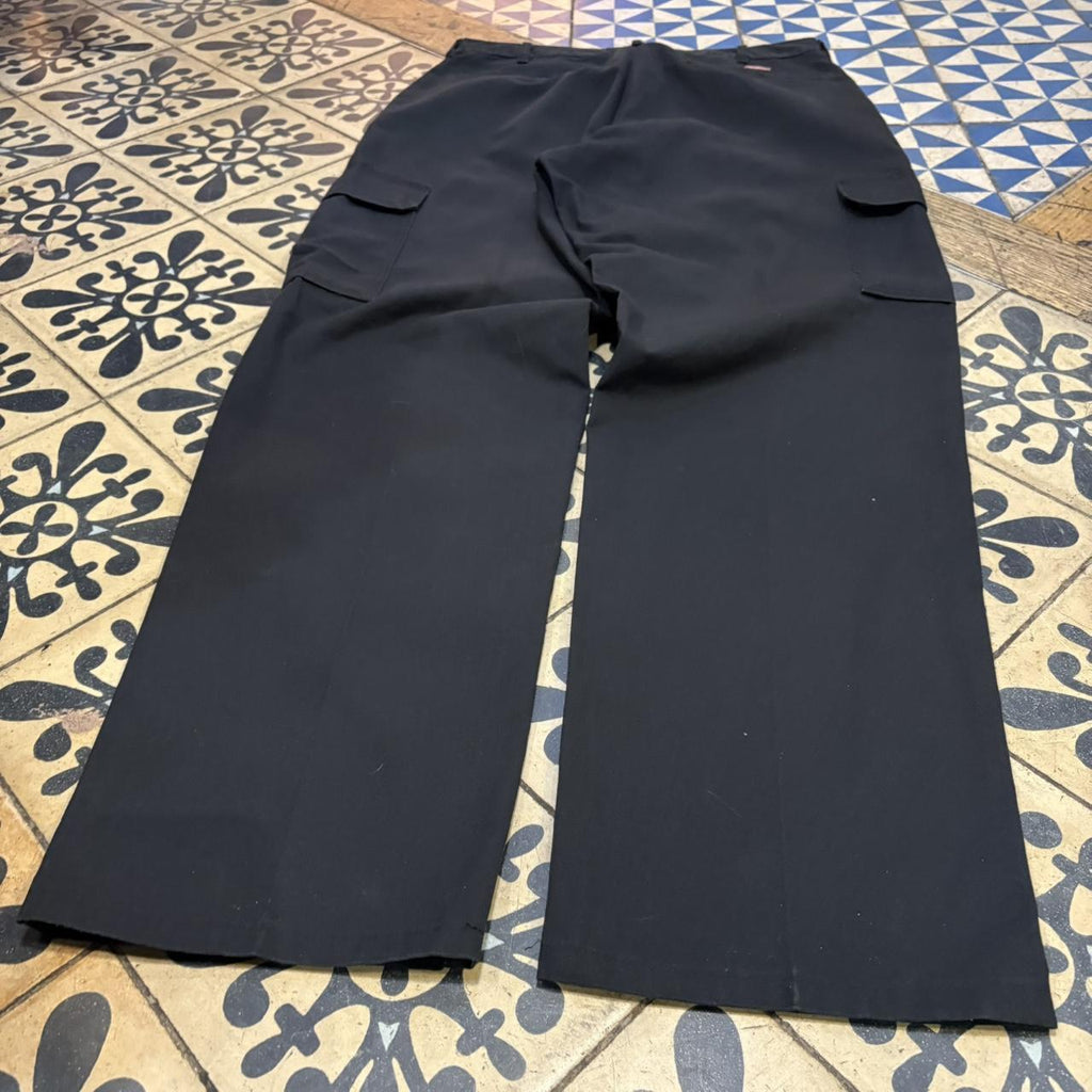 BR1011DU-F - Vintage retro essential  Black Dickies Cargo Trousers pants casual workwear #skater #utility #workwear #cargo #dickies