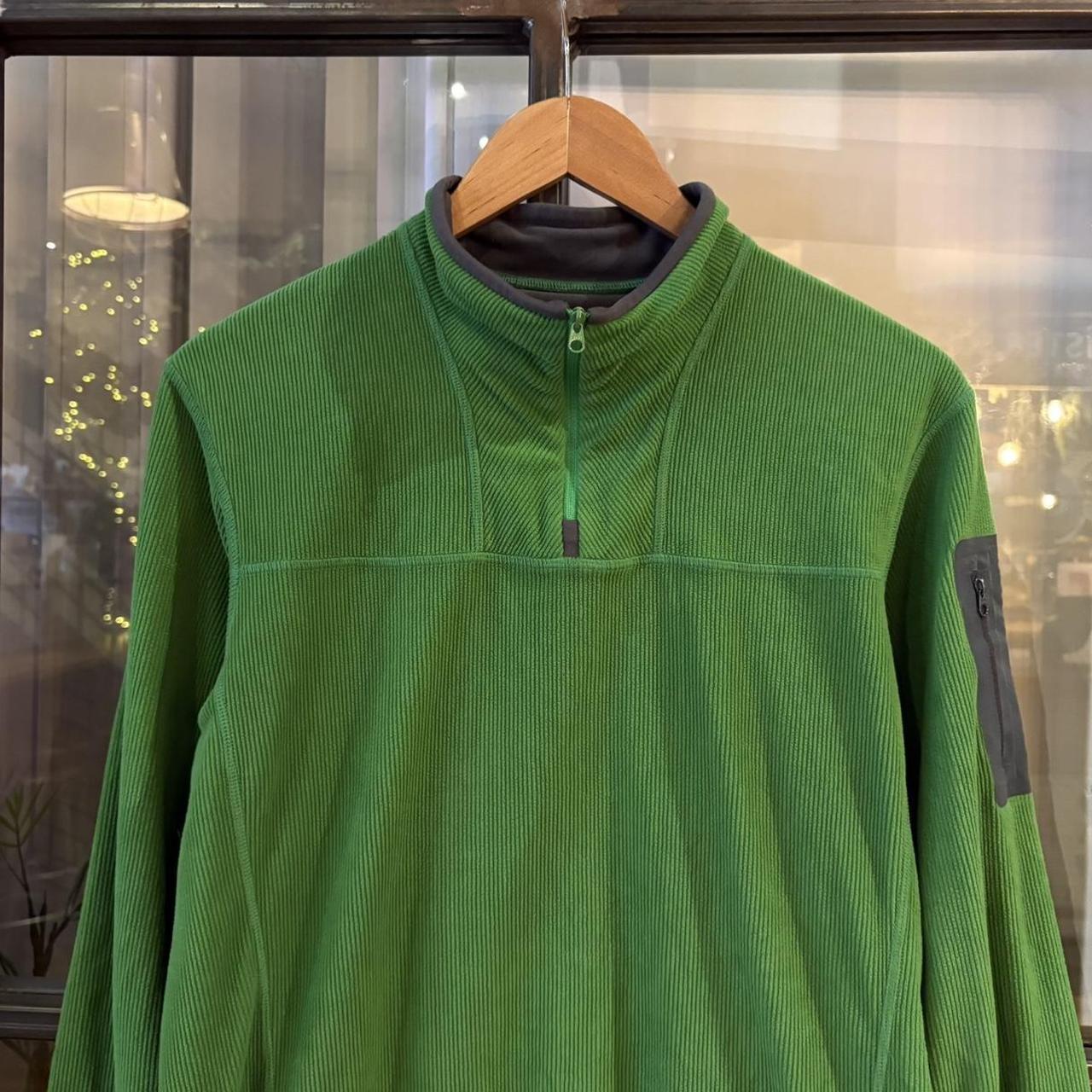 0325C52F - Vintage retro essential Arc'teryx 1/4 quarter zip up outdoor baselayer / underlayer fleece jacket #arcteryx #climbing #expedition #hike #gorpcore
