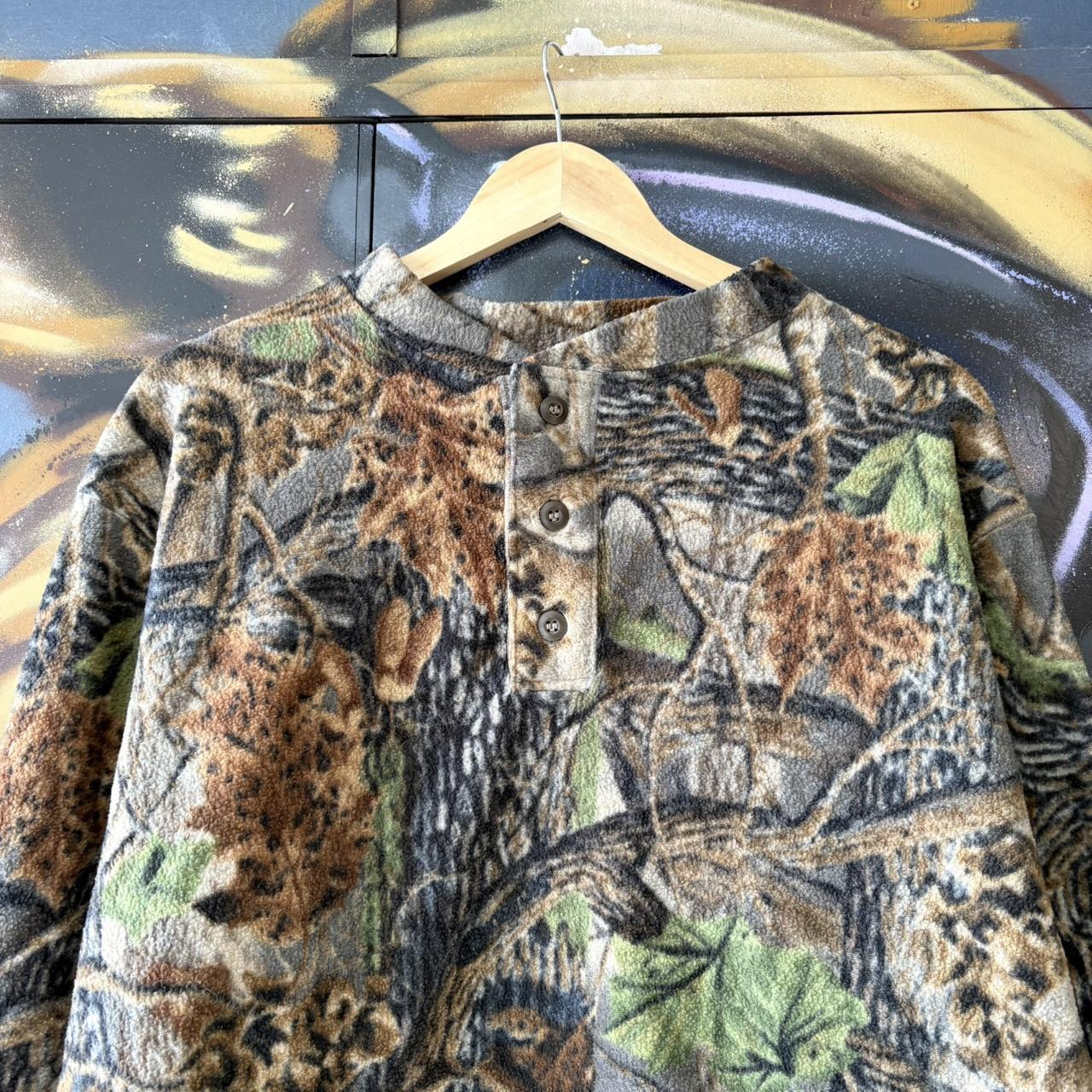 RealTree Camo Fleece Henley Mens XL Button Sweatshirt Hunting Outdoor Gorpcore Streetwear Vintage 90s Y2K Top