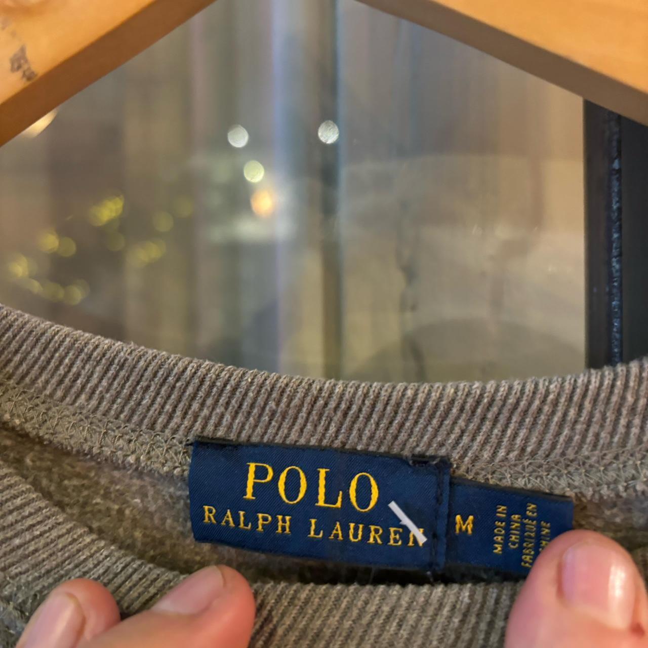 0225A21P - Vintage Retro Essential Grey Polo Ralph Lauren Crewneck Jumper Sweatshirt with embroidered logo #90s #preppy #poloralphlauren #oldmoney #smartcasual
