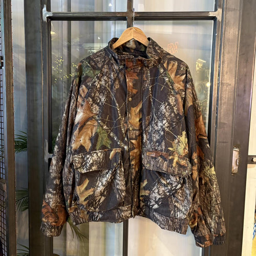 1224A79BR - Vintage Retro Essential Realtree Camouflage Khaki Green Brown Field Hunting graphic print Coat Jacket #realtree #hunting #camo #utility