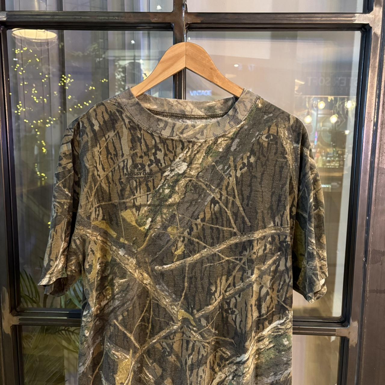 RTT228 - Vintage Retro essential adult mens RealTree Camouflage Khaki Green Brown Field Hunting graphic print Top T-Shirt Tee #realtree #utility #camo #hunting