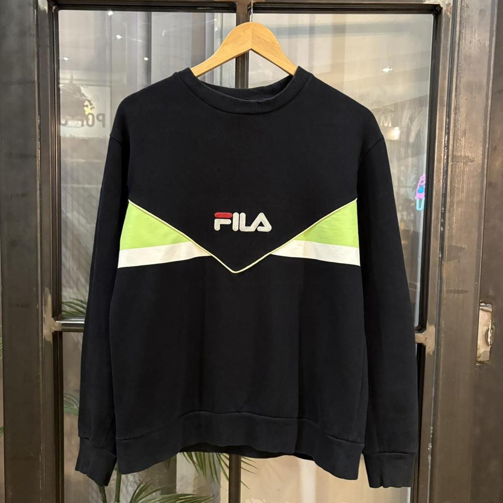 Vintage Retro Essential Black Fila Patterned Crewneck Jumper Sweatshirt with embroidered amd print logos #90s #sportswear #essential #y2k #fila