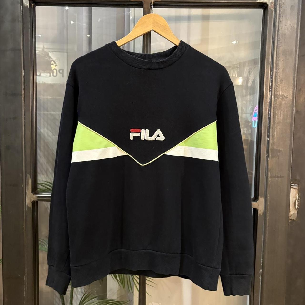 Vintage Retro Essential Black Fila Patterned Crewneck Jumper Sweatshirt with embroidered amd print logos #90s #sportswear #essential #y2k #fila