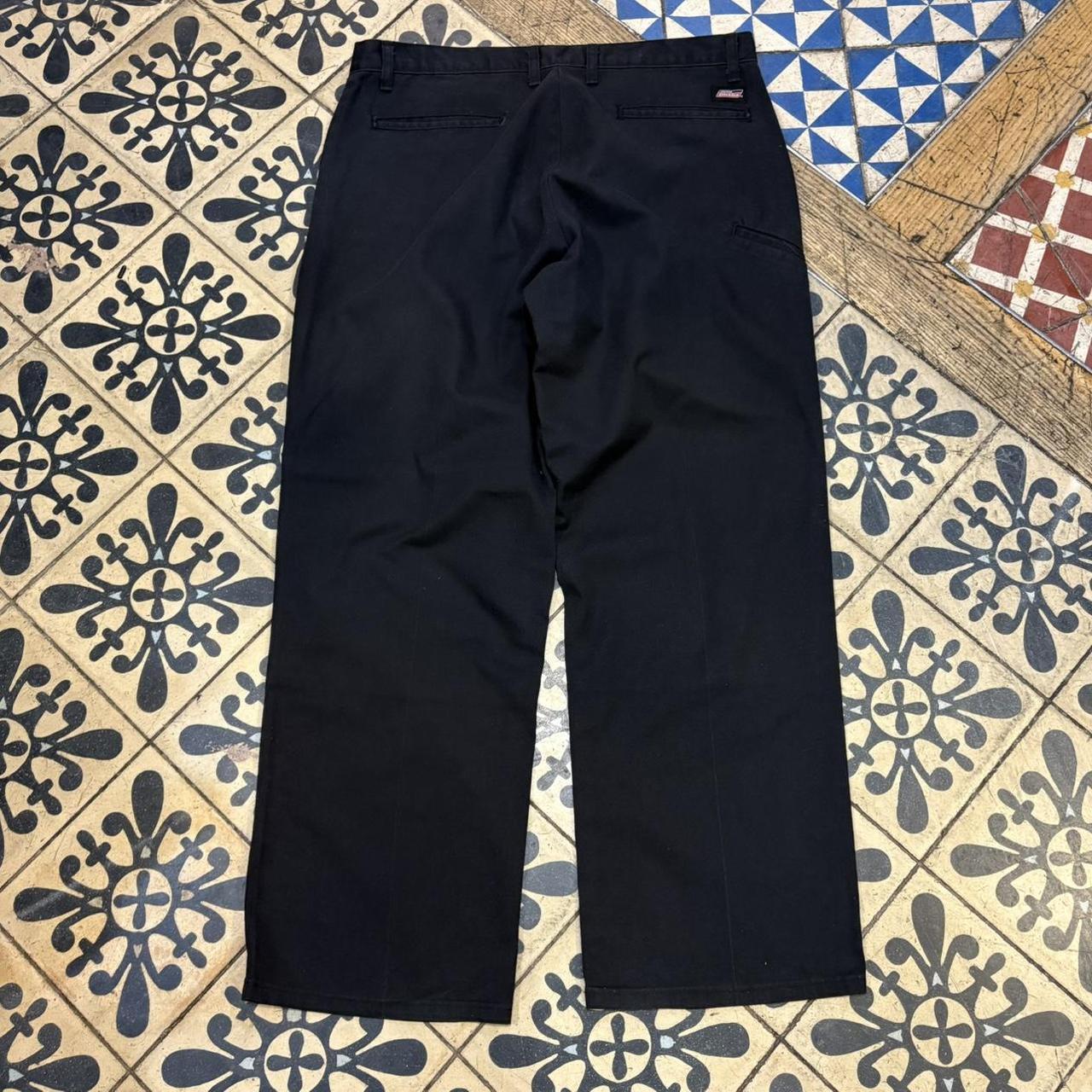 BR1011CX-F - Vintage retro essential Black Dickies Straight Leg Trousers pants casual workwear #skater #utility #workwear #straightleg #dickies