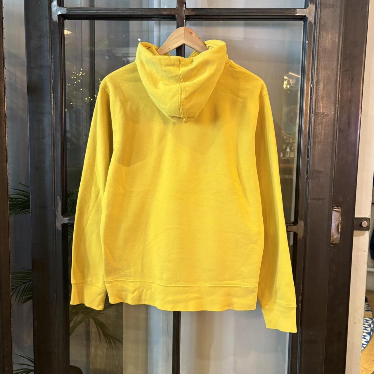 SWT618F - Vintage Retro Essential Yellow The North Face Sweatshirt Hoodie with centre print logo #90s #sportswear #essential #tnf #y2k