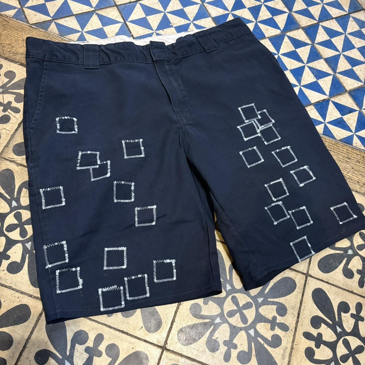JRT100 - Vintage Retro Essential Dickies Navy Contrast Stitched patch work Navy Shorts Jorts with detailed patch Logo carpenter workwear #hiphop #90s #jorts #skater