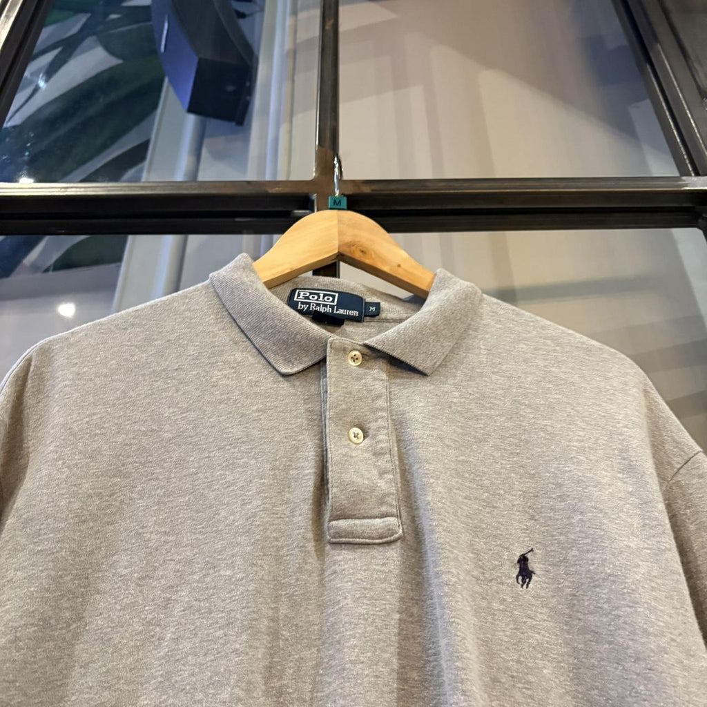 Vintage Retro Ralph Lauren Plain Grey Polo Shirt Short Sleeve collared button up top  #Y2K #preppy #chiefkeef #oldmoney #ralphlauren