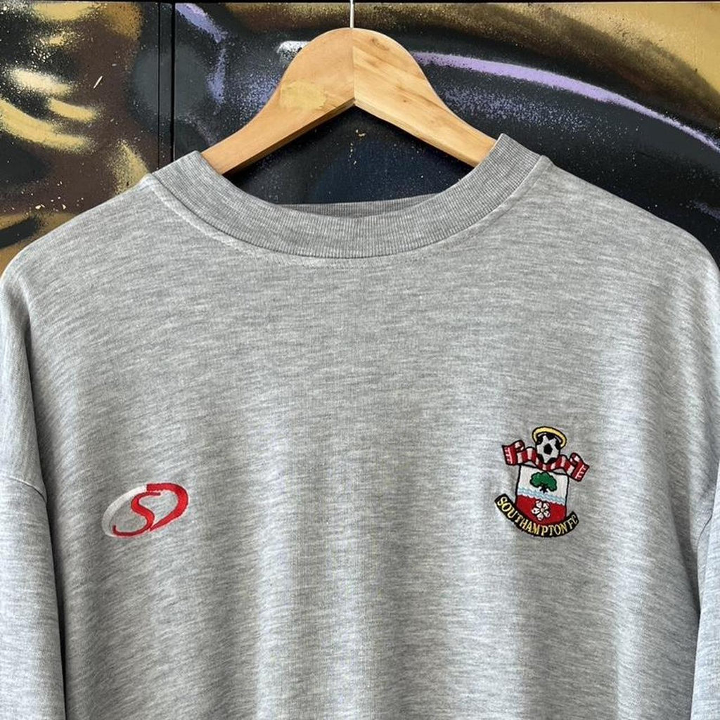 Southampton Small Embroidered Logo Training Sweatshirt