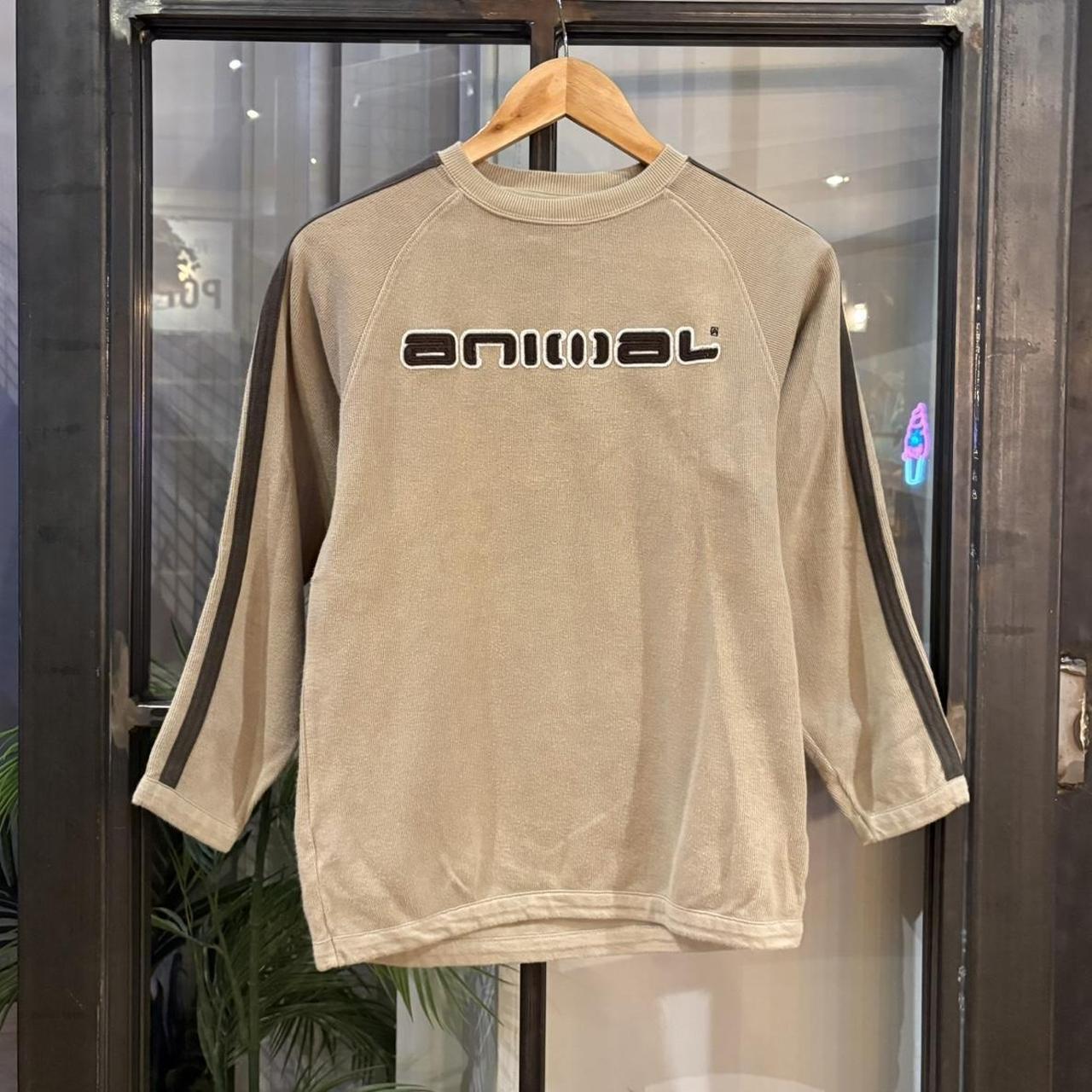 MES1812H-P - Vintage Retro Essential Brown Animal Crewneck Jumper Sweatshirt with embroidered spell out centre logo #90s #surfer #skater #y2k #animal