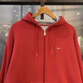 MA0109DT-F - Vintage Retro Essential Red Nike Full Zip Sweatshirt Hoodie with embroidered swoosh logo #90s #sportswear #essential #nike #y2k