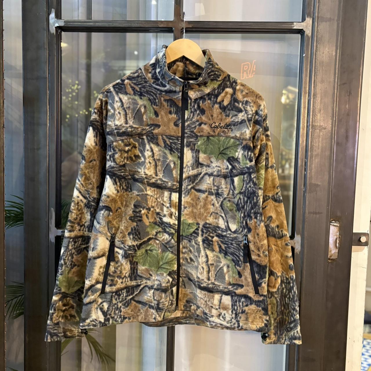 0125A26BR - Vintage Retro Essential Realtree Camouflage Khaki Green Brown Field Hunting graphic print Sweatshirt Full zip Fleece  #realtree #hunting #camo #utility