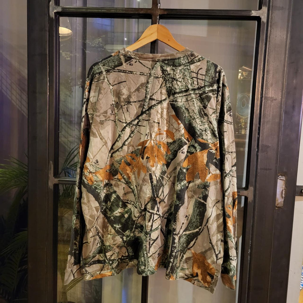 RTT122 - Vintage Retro essential RealTree Camouflage Khaki Green Brown Field Hunting graphic print Longsleeve Top T-Shirt Tee #realtree #longsleeve #utility #camo #hunting