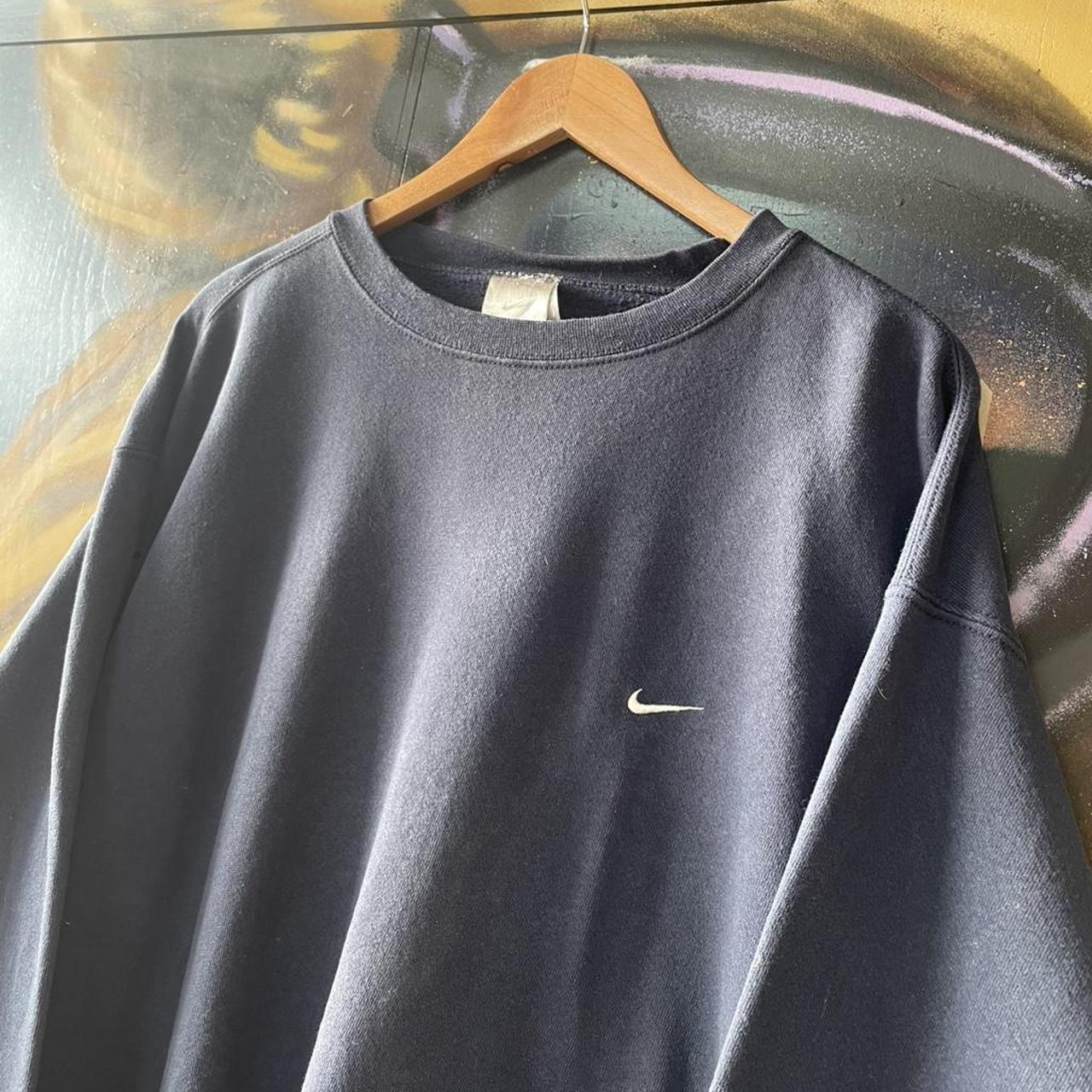 Vintage Nike Essential Embroidered Swoosh Sweatshirt