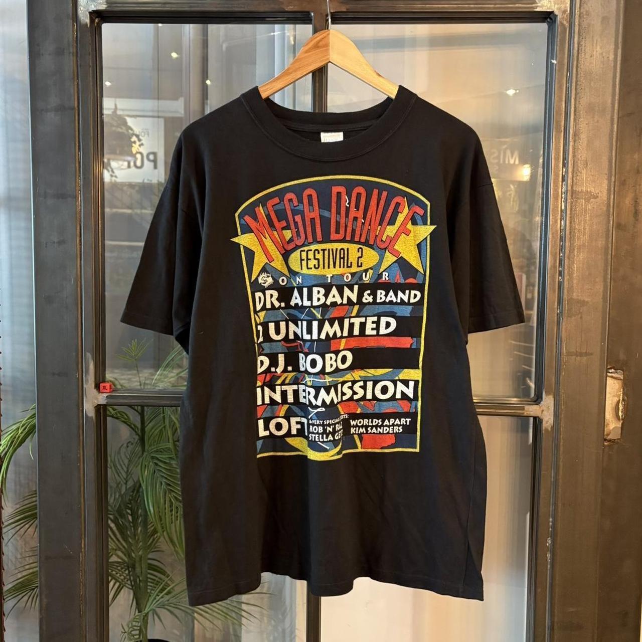 CP05CLF - Vintage Retro Essential Mega Dance Festival 2 on tour Dr. Alban Black music concert Graphic Print Single Stitch Top Tee T-shirt #90s #singlestitch #music #tour #festival