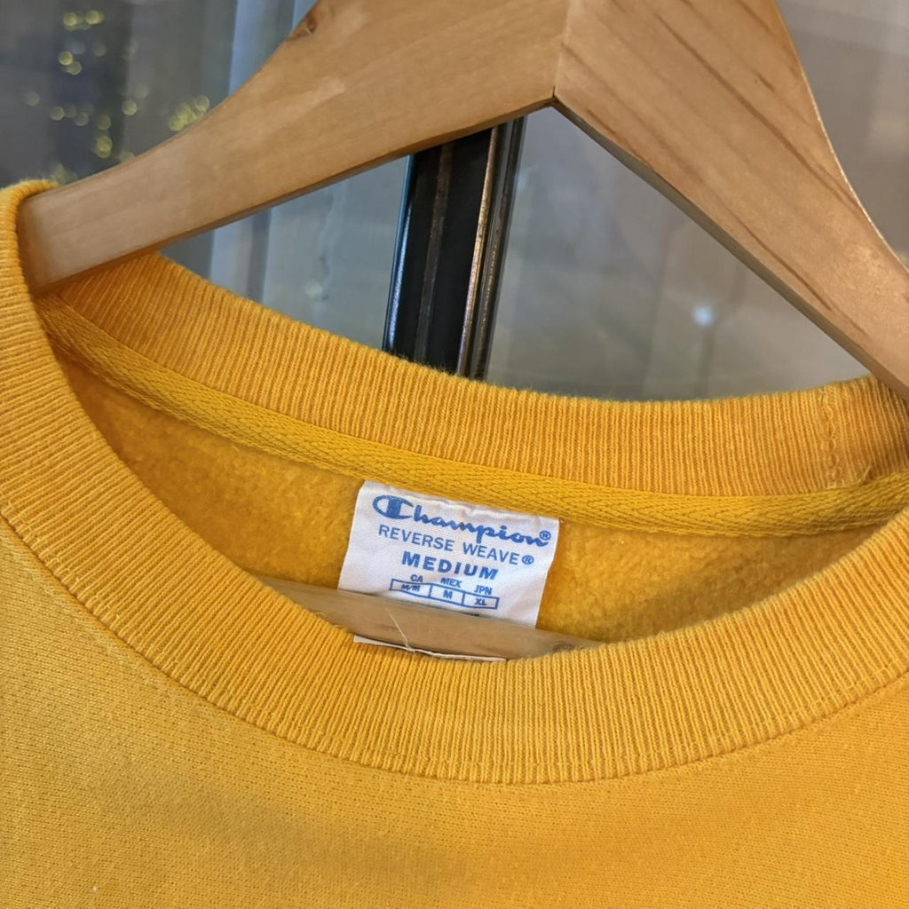 SWT612BR - Vintage Retro Essential Yellow Champion Crewneck Jumper Sweatshirt with vertical felt sciprt logo #90s #sportswear #essential #y2k #champion