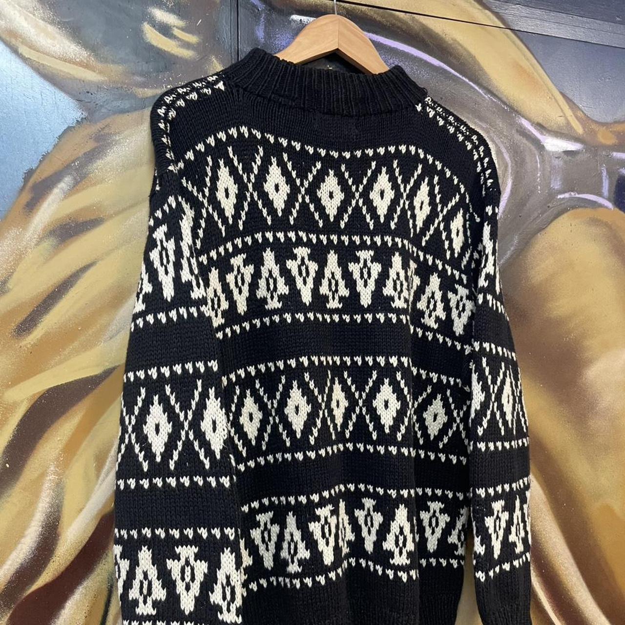 Vintage Two-Tone Funky Pattern Knit Turtleneck Sweater