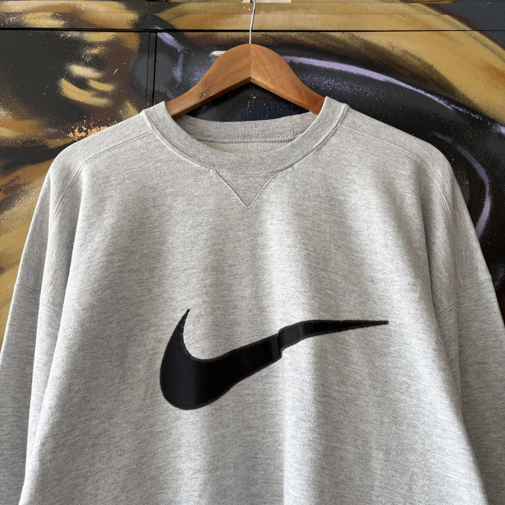 Vintage Nike Sweatshirt Mens XL Grey Big Centre Solo Swoosh Patch Baggy Pullover Jumper Top 90s Y2K 00s