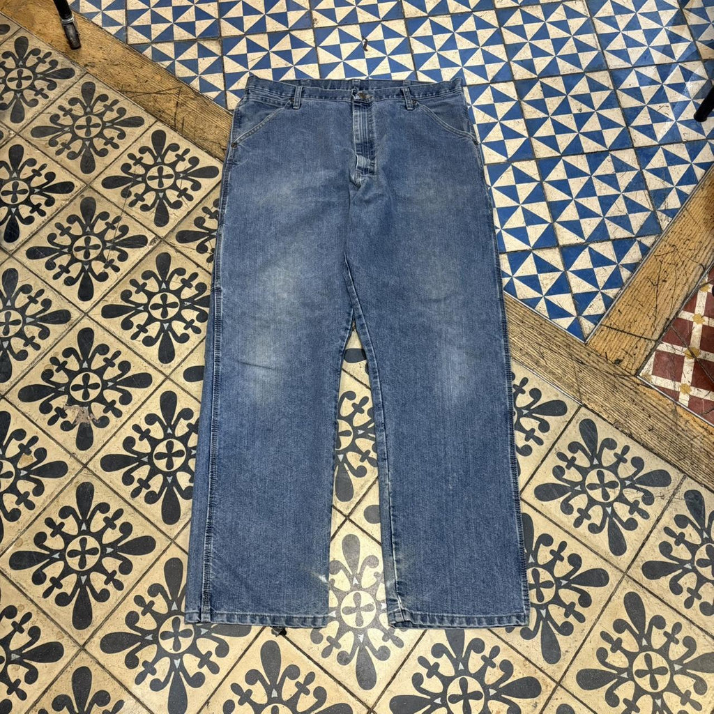 0225C68BR - Vintage retro essential  Wrangler Straight Leg carpenter Blue Wash Denim Jeans Trousers pants #denim #carpenter #wrangler #skater #denimjeans